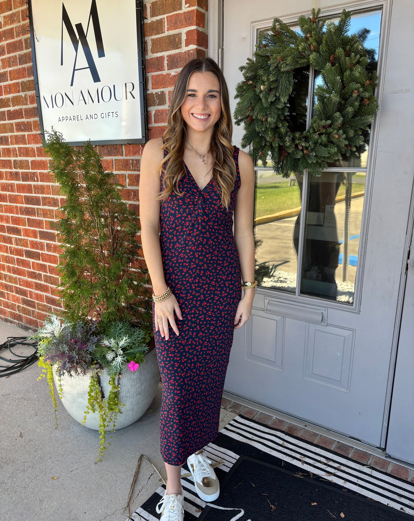 Eleve La Rosa Ditsy Midi Dress Eclipse