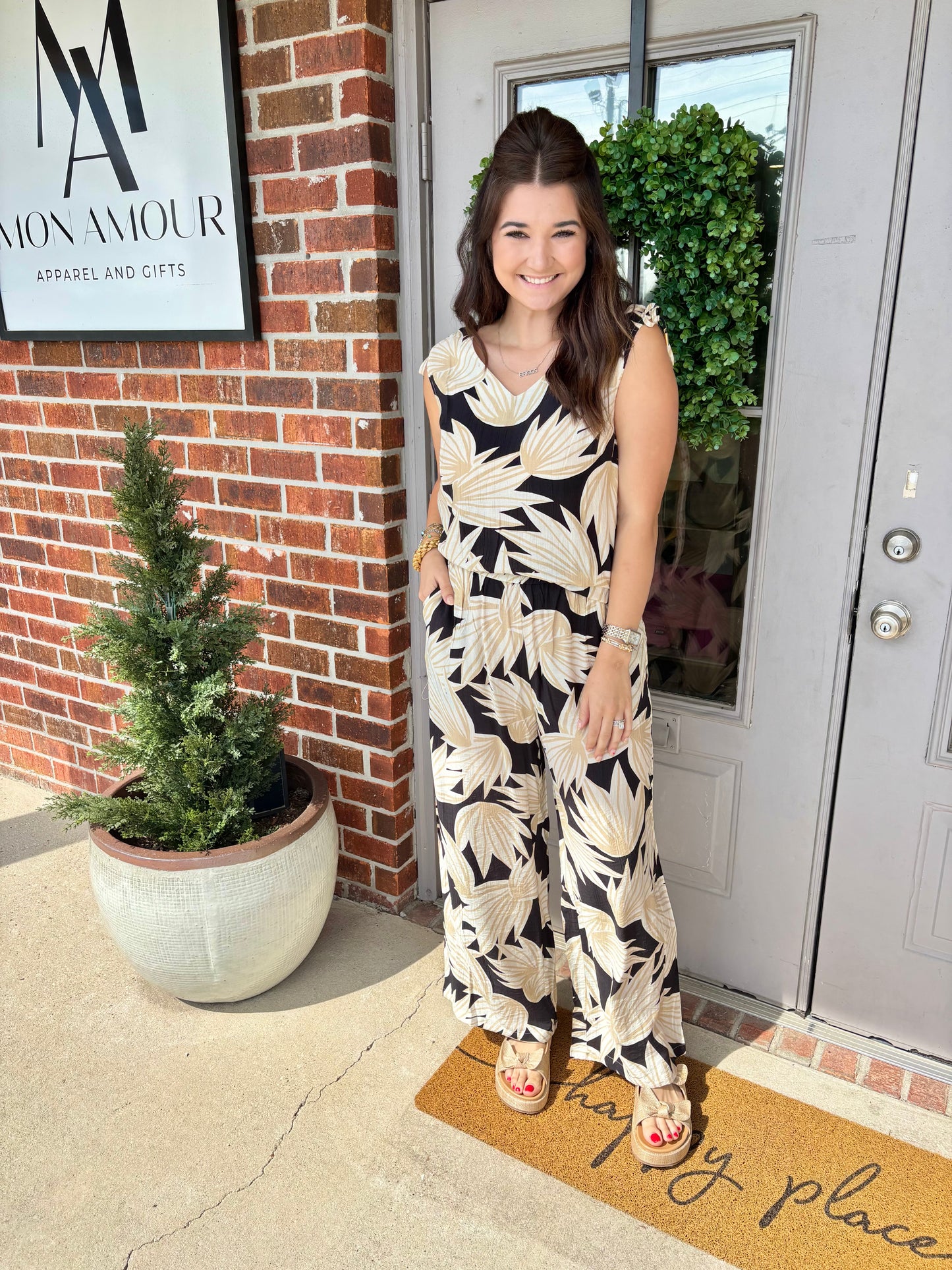 The Anaheim Ava Set
