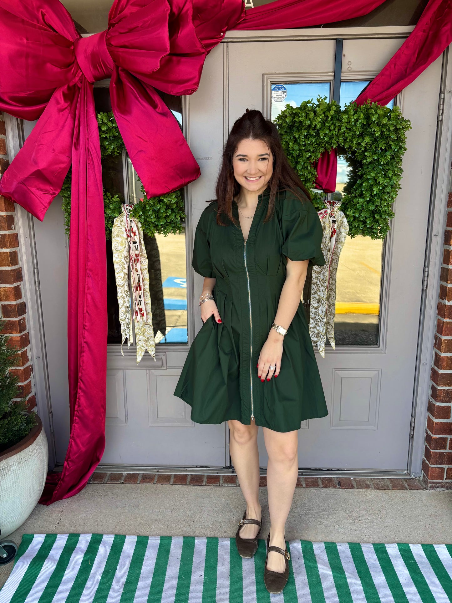 Haili Hunter Bubble Sleeve Zip Dress