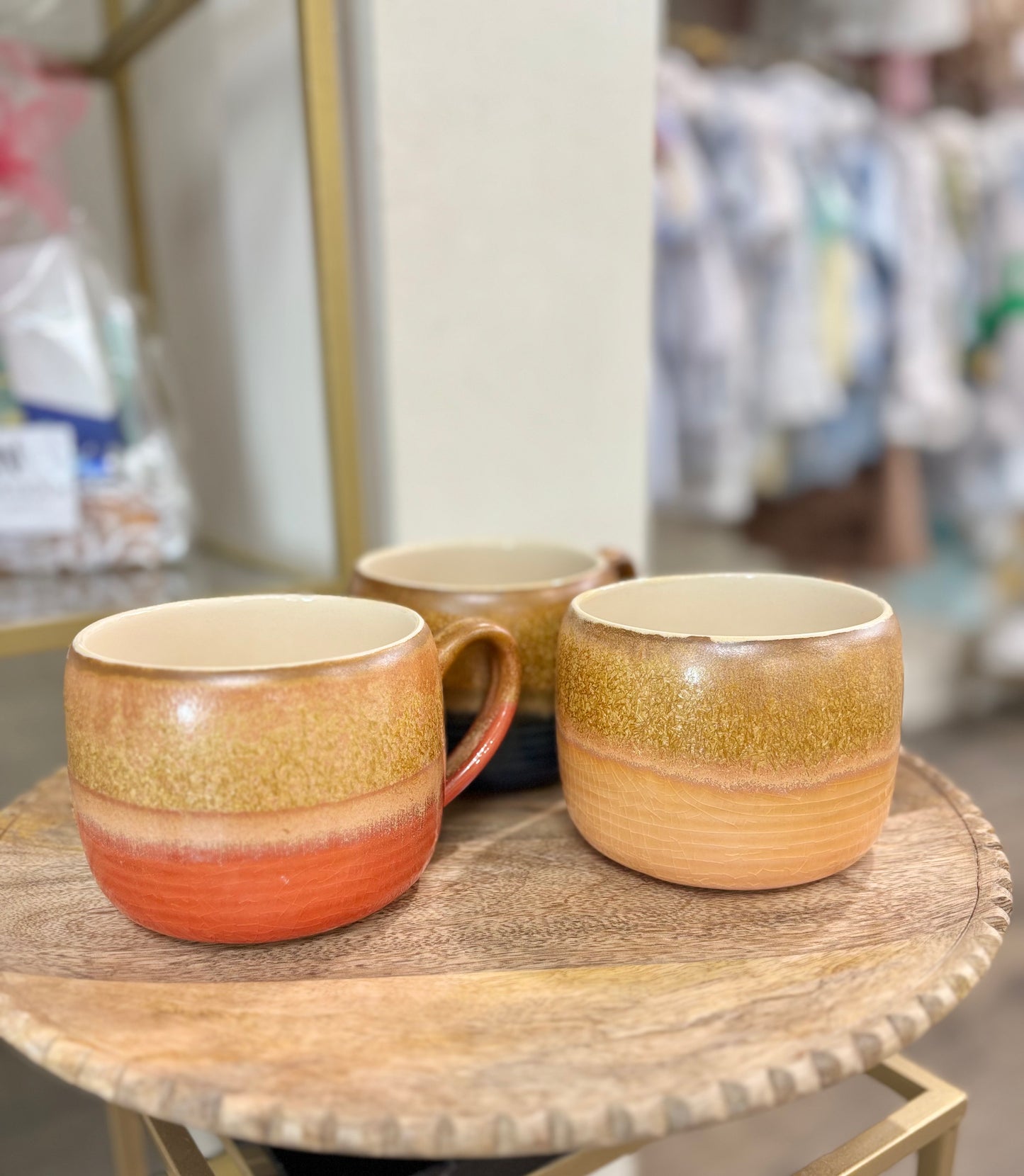 Mango Scalloped Serving Tray