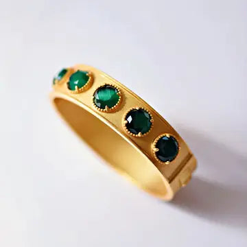 Clara Bangle