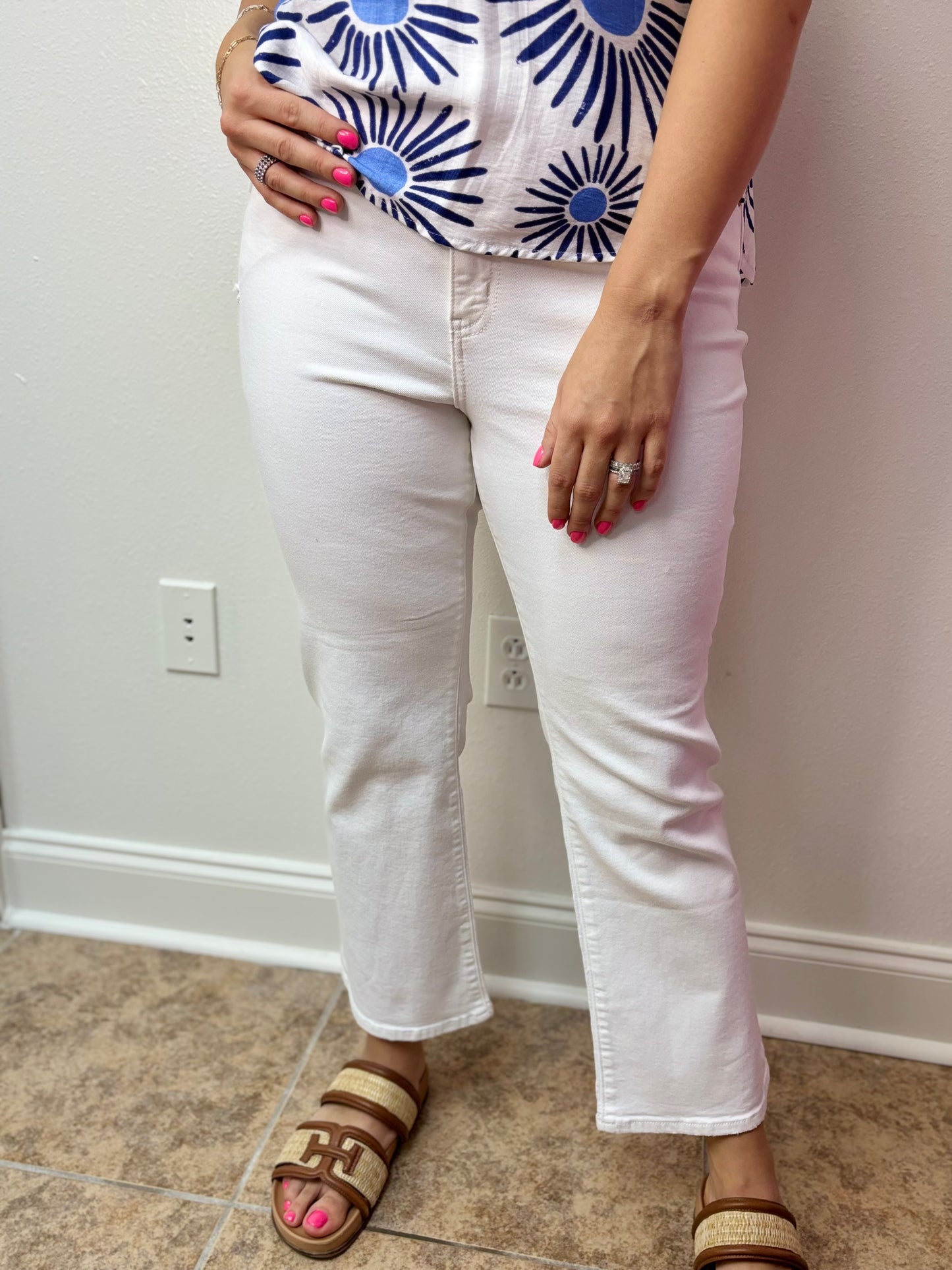 Shy Girl High rise Crop Flare