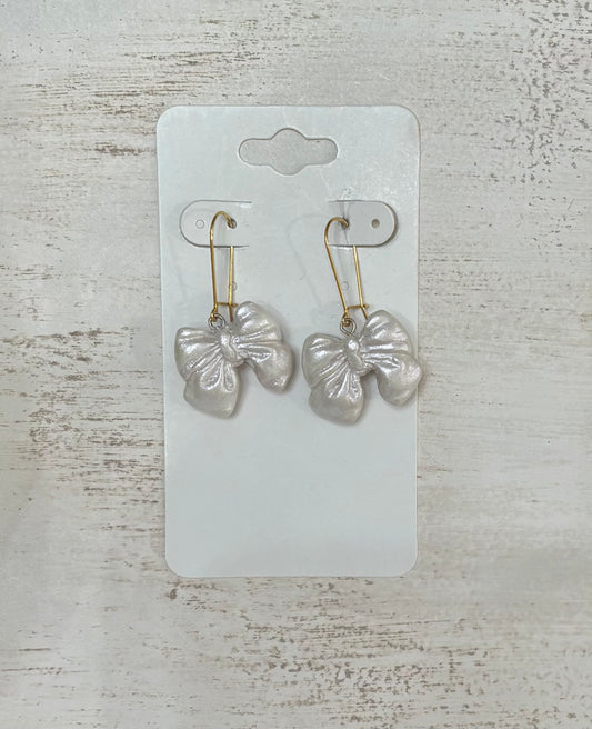 Small Bow Earring