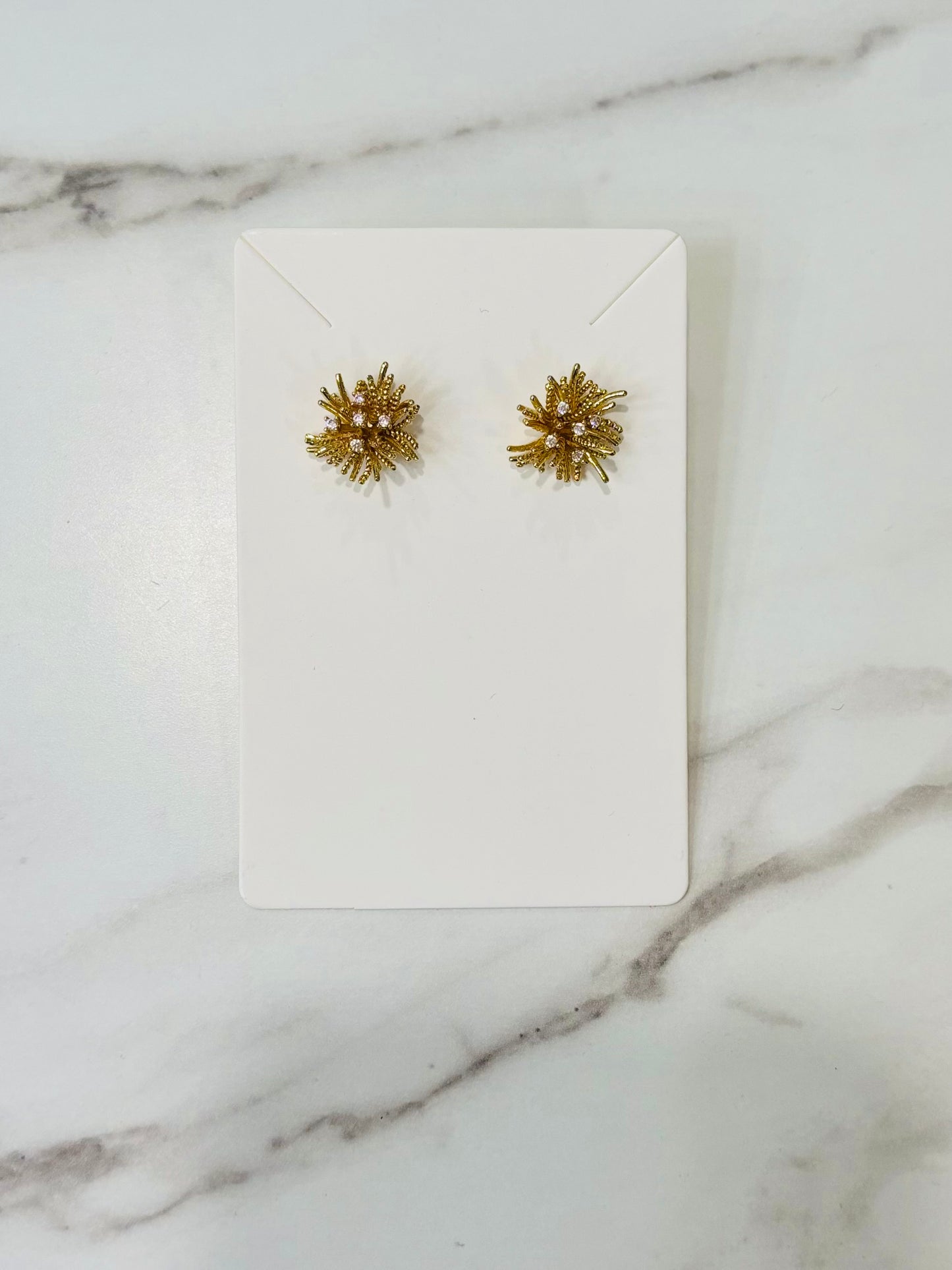 Gold Cluster Stud Earring