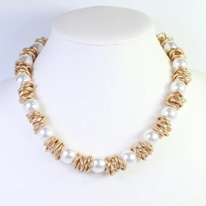Arlo Pearl Ring Chain Necklace