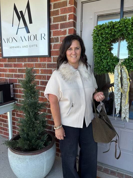 Collie Cream Fur Poncho