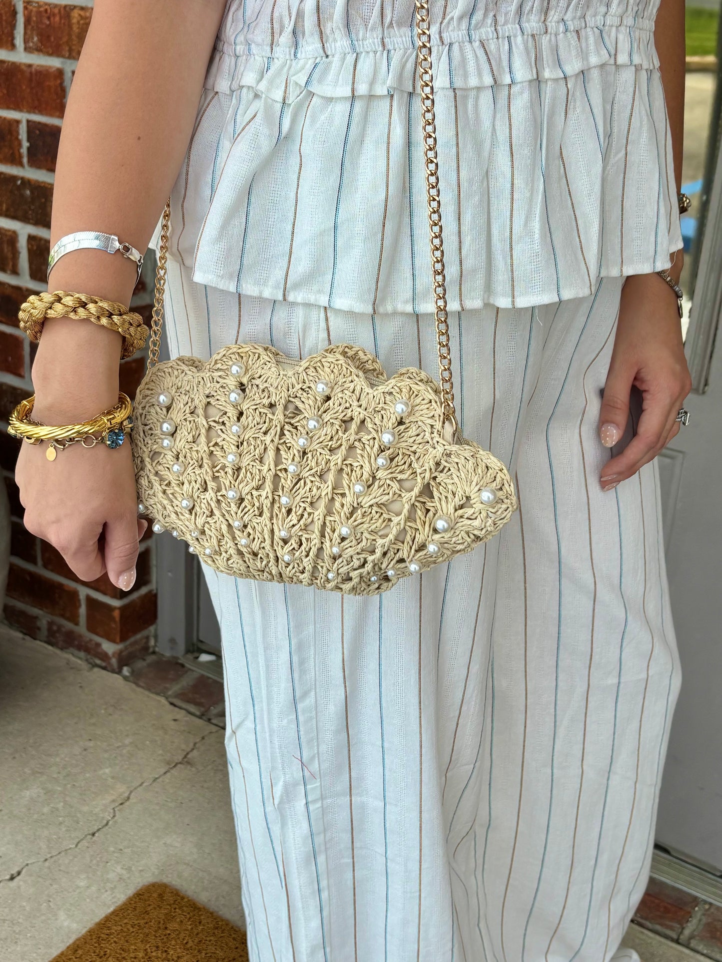 Shell Cross-Body