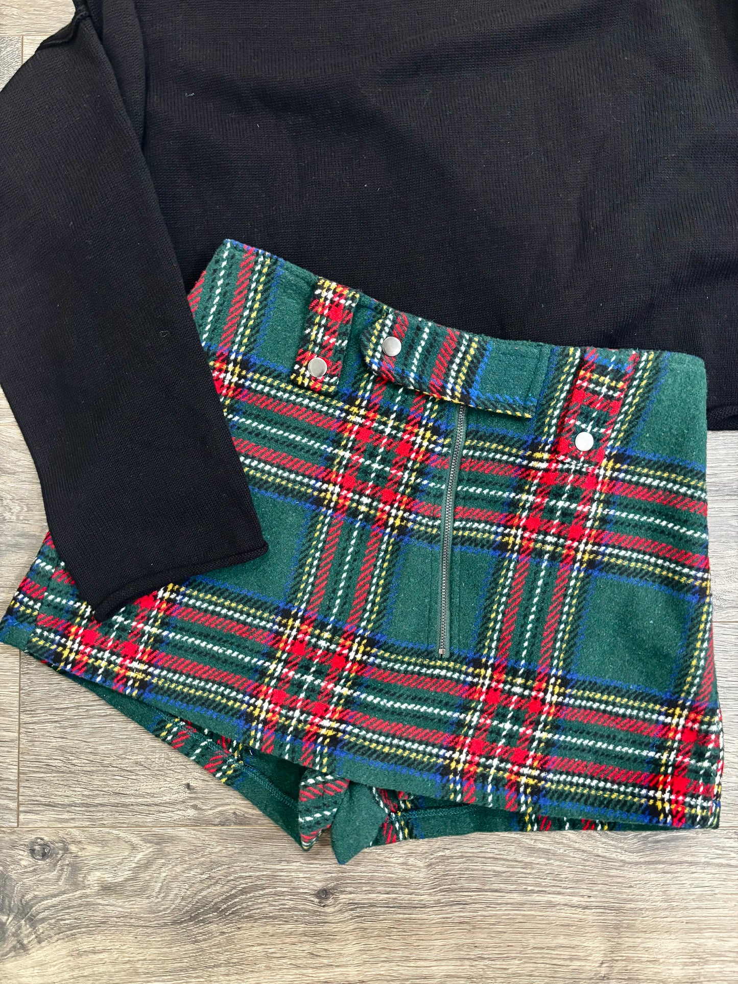 Gloria Green Plaid Mini Skort
